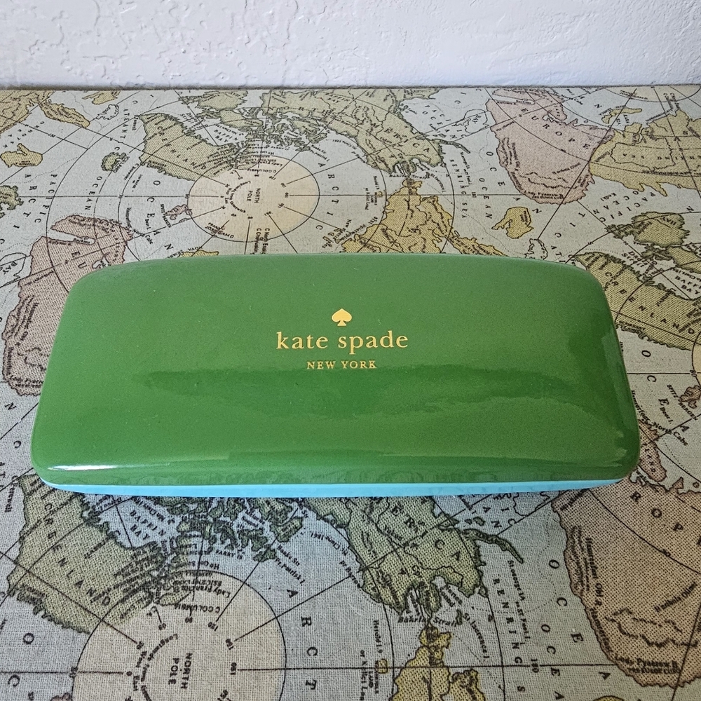 Kate Spade ♠️‎ glass 👓 case